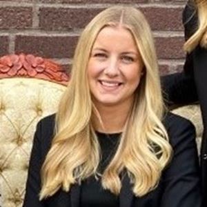 Elliz Hårmode Emilia